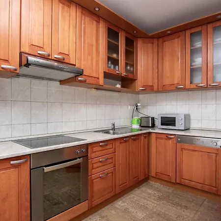 Apartment Zdravko Omis Exterior photo