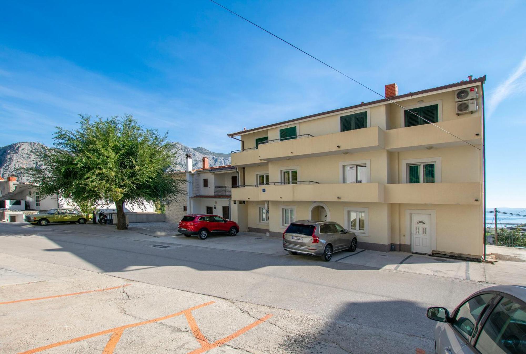 Apartment Zdravko Omis